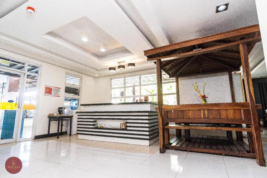 Quezon Premier Hotel - Candelaria Candelaria  Εξωτερικό φωτογραφία